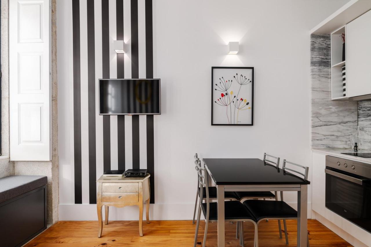 Flores Street Apartments Порту Экстерьер фото