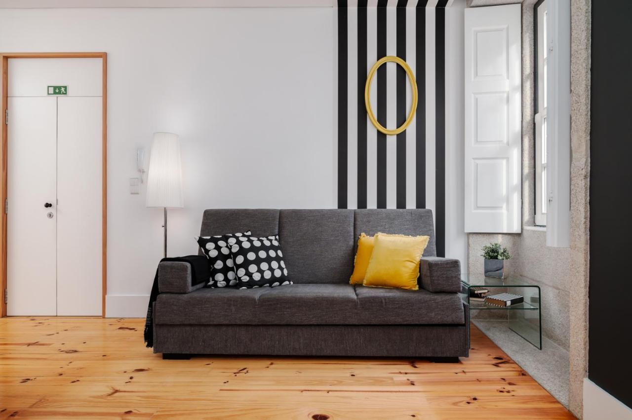 Flores Street Apartments Порту Экстерьер фото