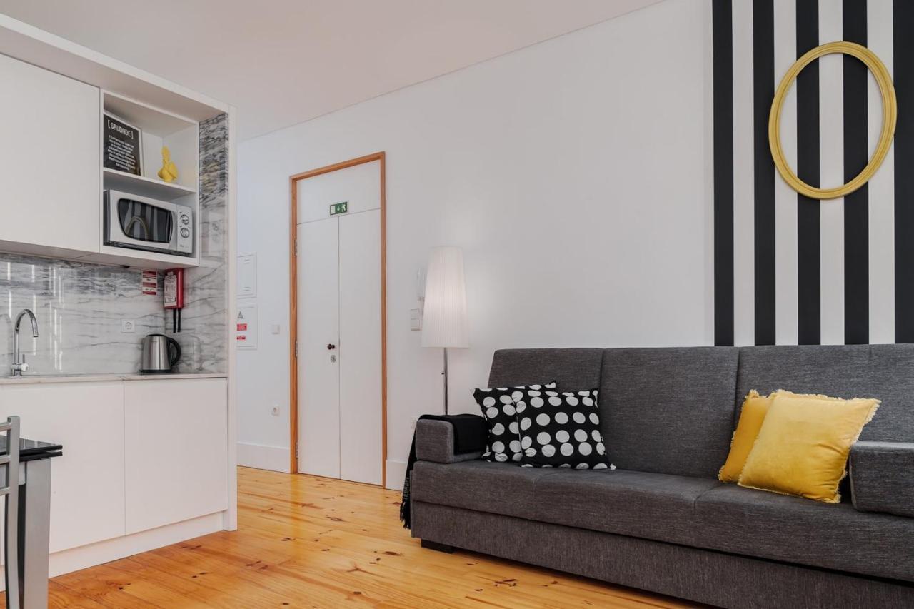 Flores Street Apartments Порту Экстерьер фото