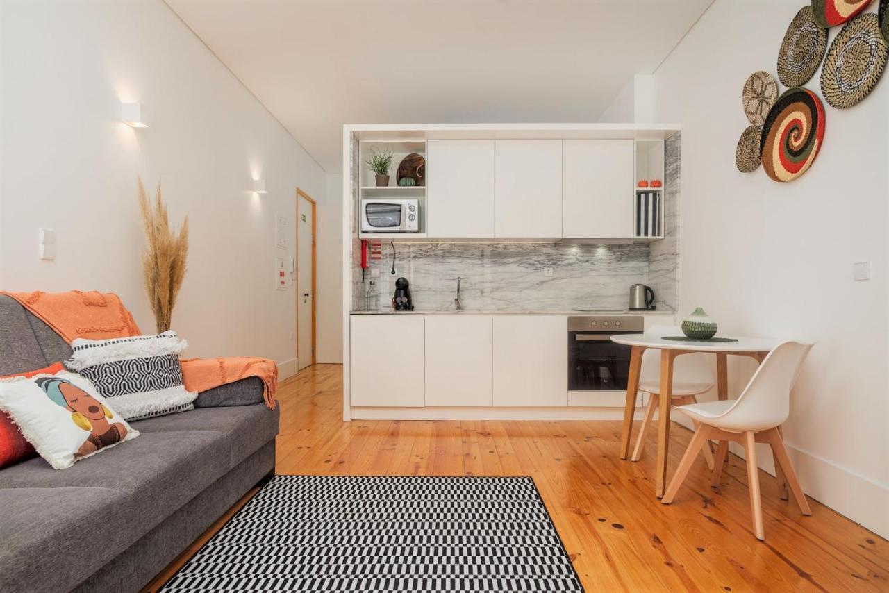 Flores Street Apartments Порту Экстерьер фото